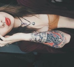 mariposa&ndash;muerta:  tattoosandswag:Tattoo blog  +aqui