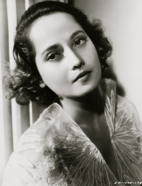 Merle Oberon porn pictures