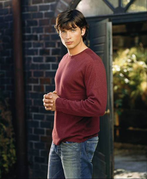 alekzmx:  Tom Welling