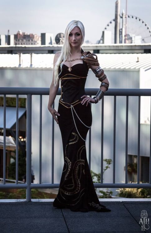 kamikame-cosplay:  Nice steamgirls by the telented Kato. Photo by Alternate History Photography