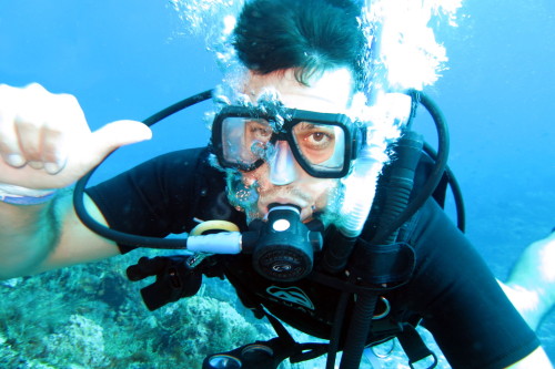 Wir haben den PADI Open Water Tauchkurs heute erfolgreich abgeschlossen und sind nun zertifizierte T