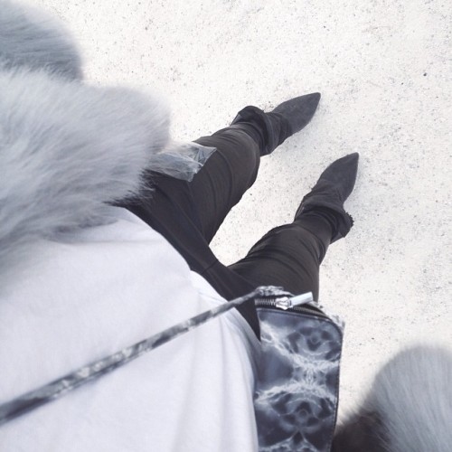 ✖️From where I stood✖️ faux fur coat | @designerduchess The queen of faux fur !!! Tshirt | Primark (