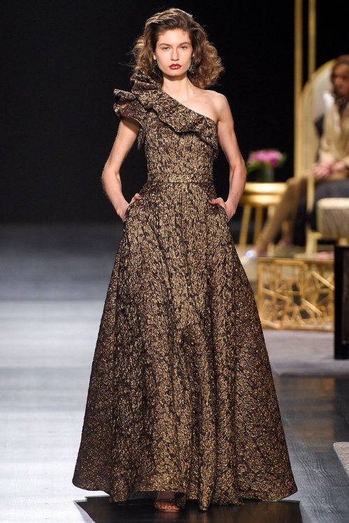 zealous4fashion:  Badgley Mischka Fall 2017 Collection