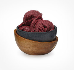 odditymall:    This double layered ice cream bowl has an inner bowl that’s made from stone that keeps your ice cream cold, and an outer bowl that’s made from wood that keeps your hands warm while holding it. Basically it’s a koozie for your ice