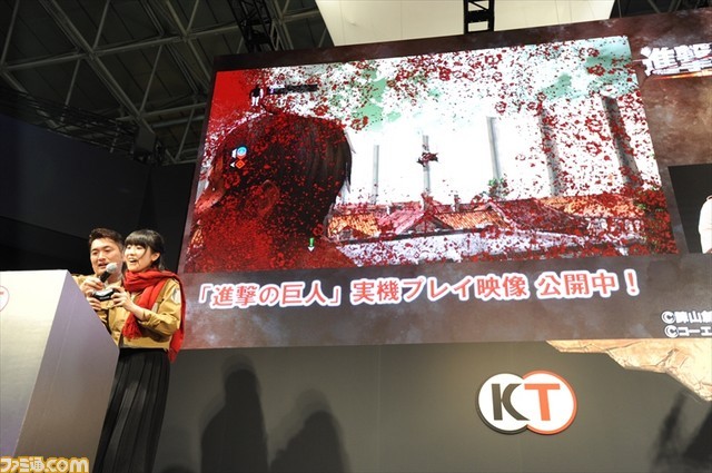 Kaji Yuuki (Eren) and Ishikawa Yui (Mikasa) appeared at Tokyo Game Show over the