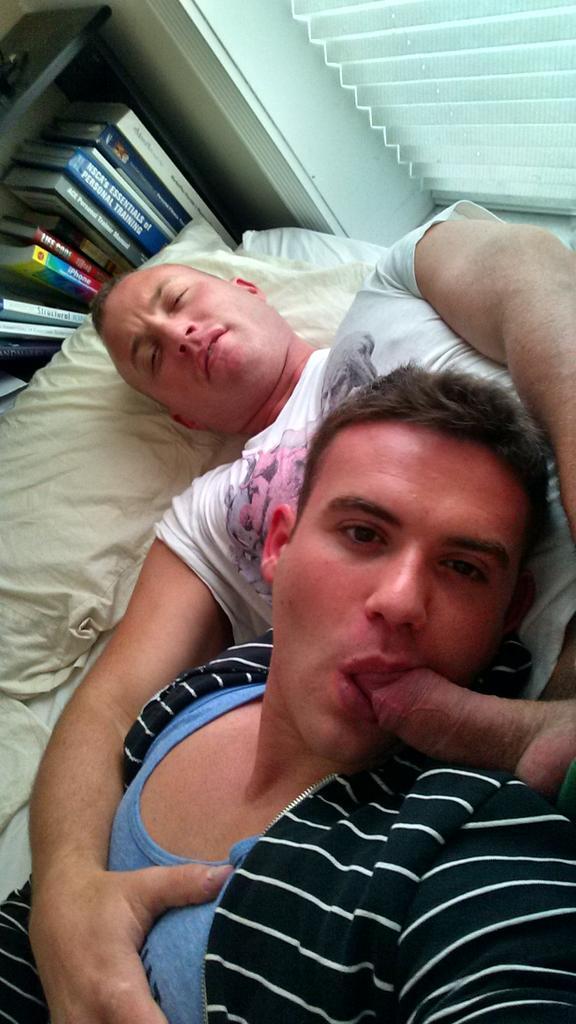 colungafrank:  Killian James is a sucker …