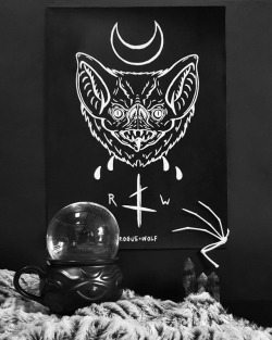 ladybluefox666:
“ Blood Sucker Screen Print by Rogue and Wolf
Use my code RWLADYBLUE for a discount
This little Blood Sucker Bat ain’t just on your wall to look cute af, he’ll make sure you dream of blood drained lovers and charmed thralls every...