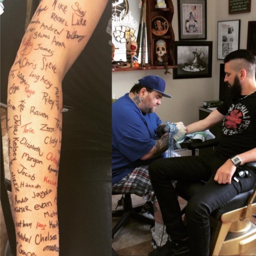 webofgoodnews: Kids hand him their suicide notes. Now this musician has 120 of their names tattooed