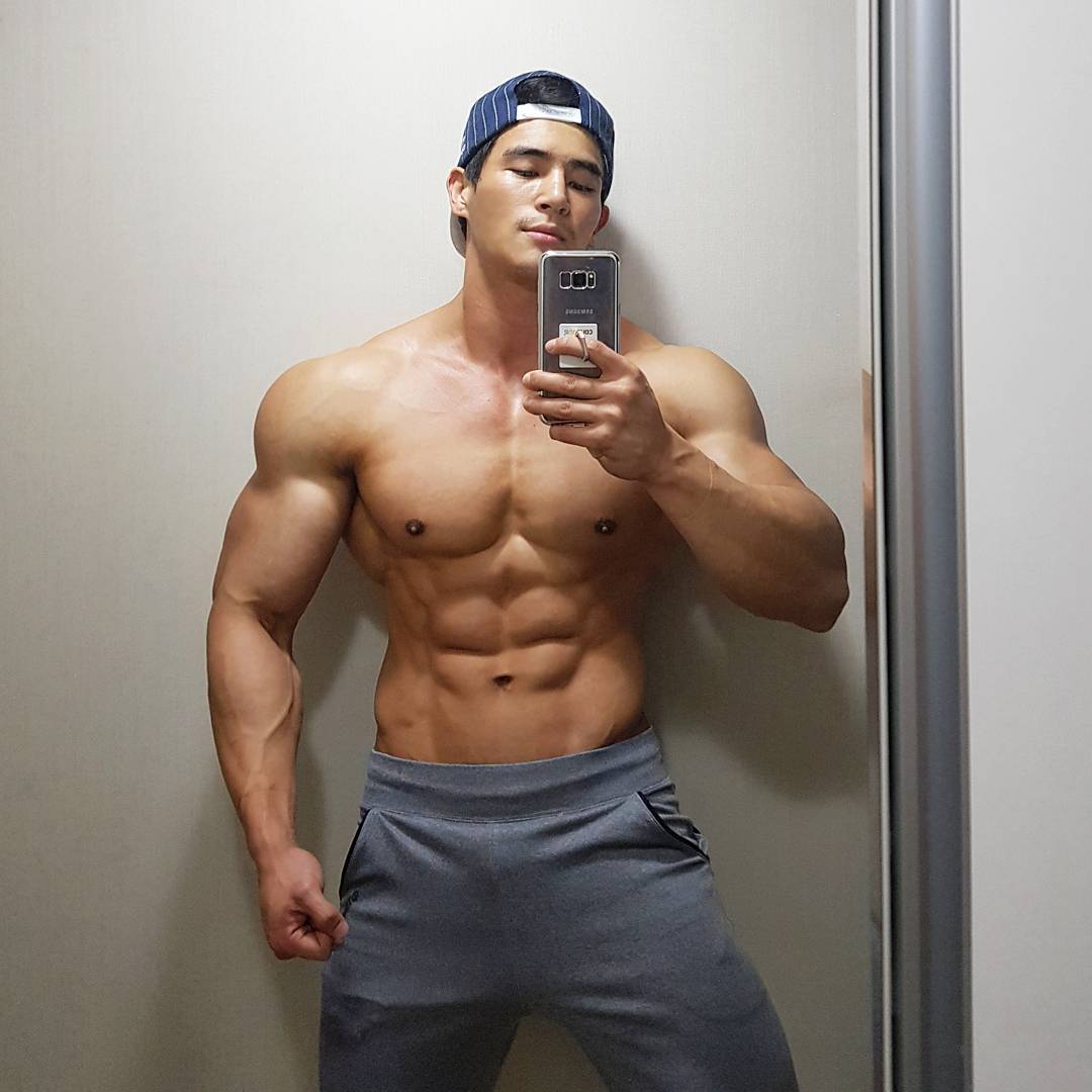   Jun Choi 