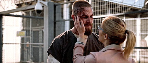 thinkolicity:oliverfelicitygifs:Wait and hope.I love how he leans into her hand in the 4th and 5th g