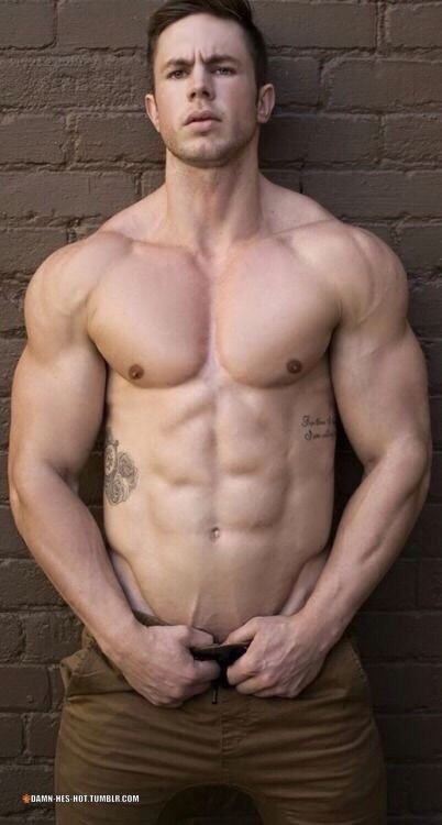 damn-hes-hot:  DAMN HE’S HOT! Follow for daily pics of hot men - https://damn-hes-hot.tumblr.com/