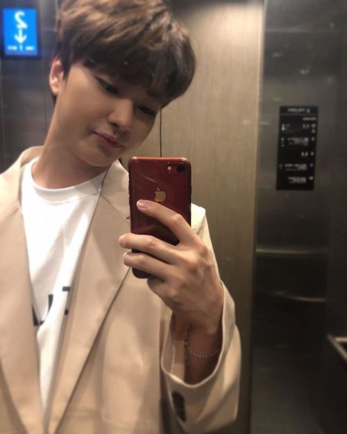 youngmar4:190709 JEONGMIN Official Instagram and Japan & Tower Records Ikebukuro Twitter Update 