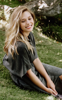 Elizabeth Olsen 29f131a21b9c02060f47ecce410a1009d60f5ef3