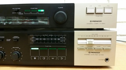 Pioneer SA-530 Stereo Integrated Amplifier, 1982 - Pioneer TX-530L Stereo Tuner, 1982