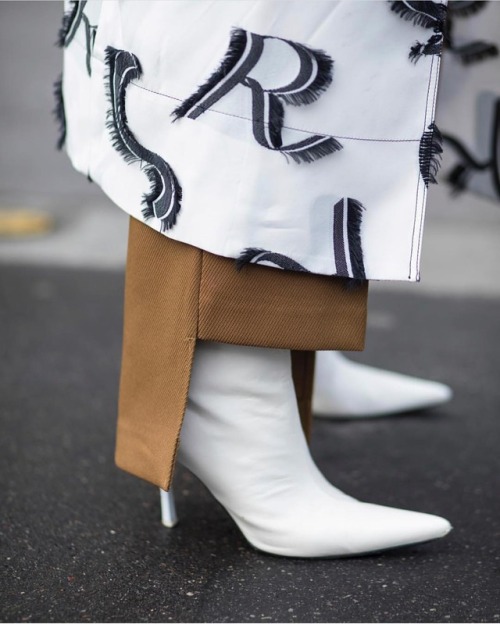 white leather heels