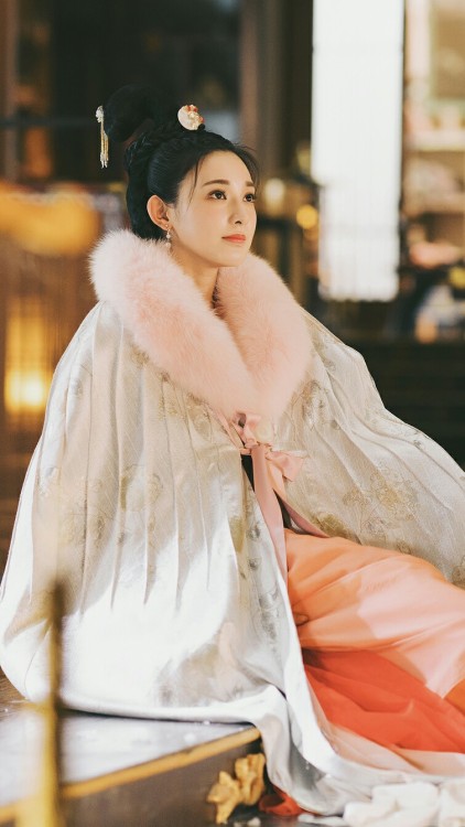 彭小苒peng xiaoran as 曲小枫qu xiaofeng in chinese costume drama 东宫Donggong/Goodbye My Princess