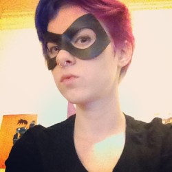 My Harley Quinn mask came in today. ♥
