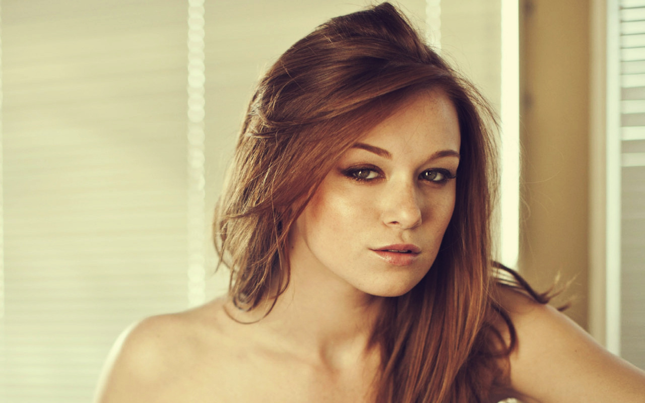 Leanna Decker Tumblr