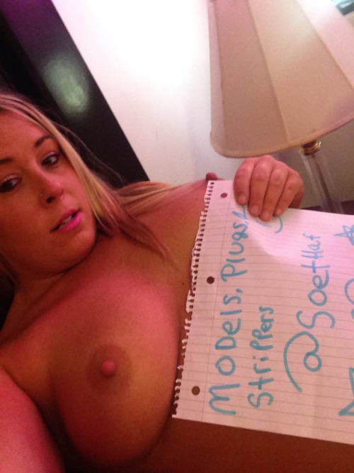 soethaf:  IG: @420baddie tumblr: 420-baddie follow my instagram page @soethaf REBLOG IF YOU WOULD FUCK HER!!!