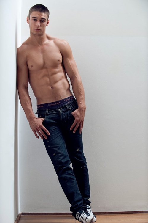 completelyfine:  Over 30,000 Completely Fine Followers.  Thank you for being one! http://completelyfine.tumblr.com/