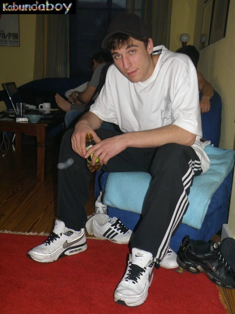 piesdehombres:  Alex 