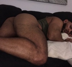 oooc30:  Humpday, so tired from leg day!!!