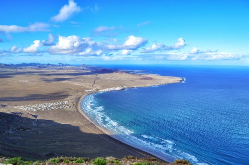 Lanzarote - Canary Islands - Spain (by annajewelsphotography) Instagram: annajewels 