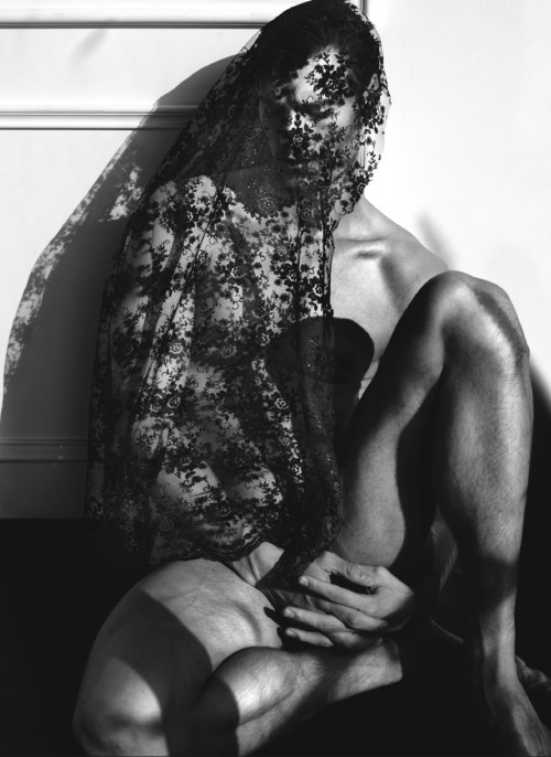 navy01:  Dan Murphy Dan-Homotography-ChuanDo-Frey-1 