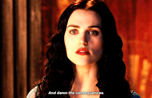 morganependragon:Morgana Pendragon in Merlin | The Poisoned Chalice [1.04]