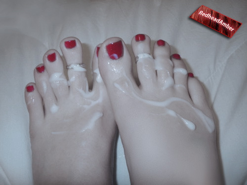 Porn Pics Do these feet remind you of anyone’s?