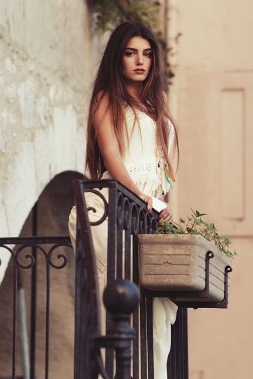 Just a blog of beautiful women...