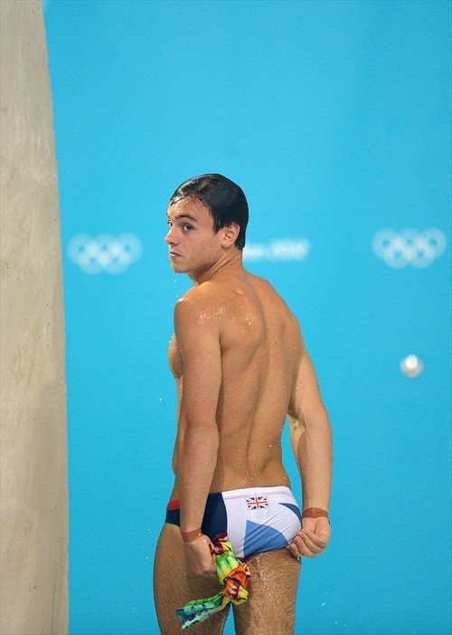 amazingmalenudity:  Tom Daley 