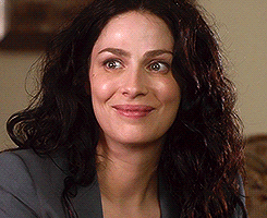 fuckyeahpikacha:primaryassets: Myka Bering in love#her face hurt me the most #because no one besides