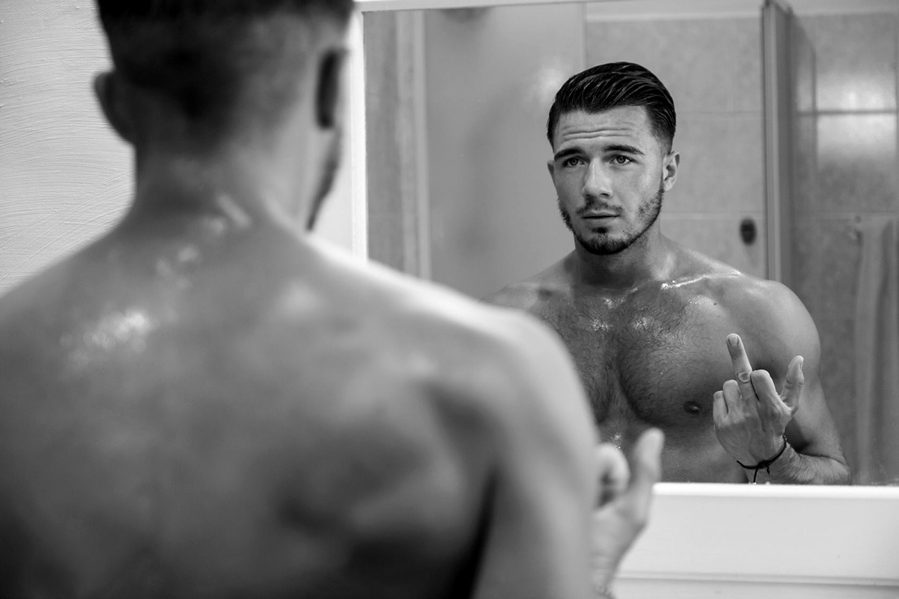 manly-vigour:   Junior Rosello
