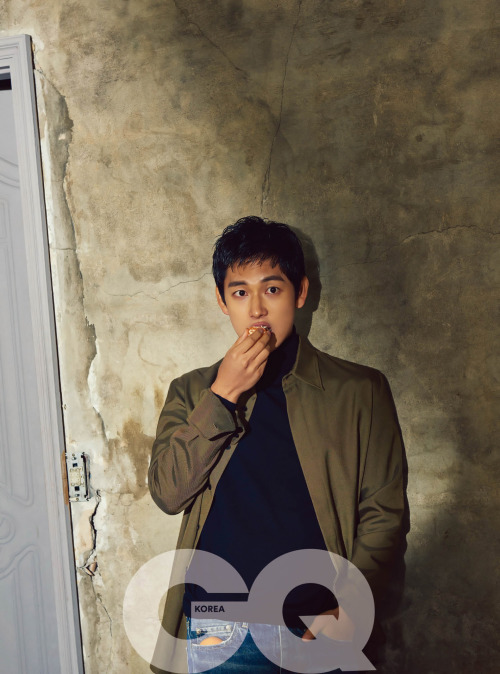 ZE:A’s Siwan - GQ Korea January 2016 Issue