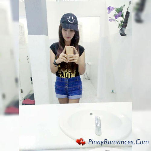 slim filipino ladyboy waiting for you