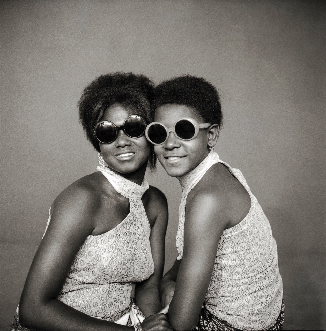 nativepikin:  Two Young Ye-Ye girls with sunglasses. Bamako, Mali, 1965.  © Abderoumane