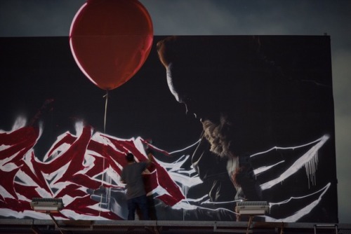 elephantvomit: Los Angeles 2017.  “You’ll float too” Rumor
