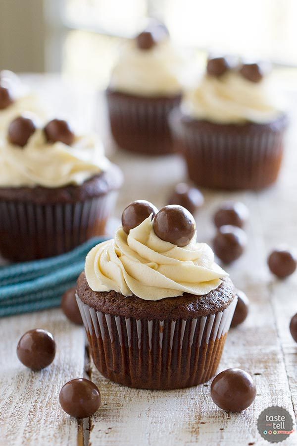 fullcravings:  Chocolate Malt Cupcakes with Vanilla Malt Buttercream 