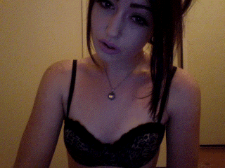 kokiriprincesss:  i crave your touch, what i would give to feel it again.. 