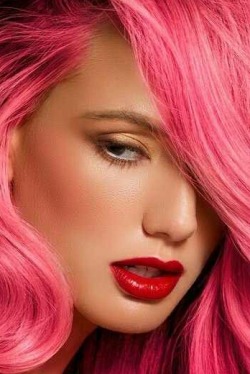 sexysassycolor:  Pink hair  Pink is the color of my true loves hair! Thank you very much.
