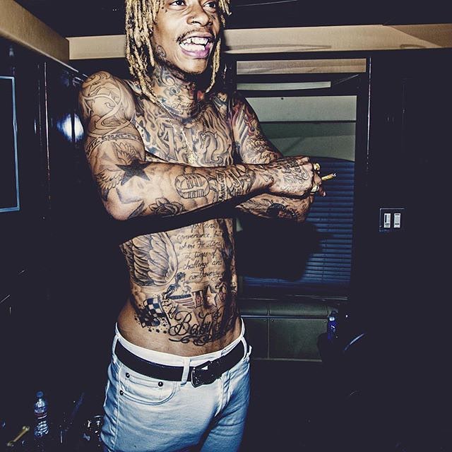 celebrity-eggplants:  Y'all was on it with this picture. LOL #WizKhalifa #PrintPatrol