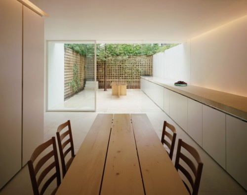 {Minimalist John Pawson has been a source of inspiration for myself lately, and I’ve been peru