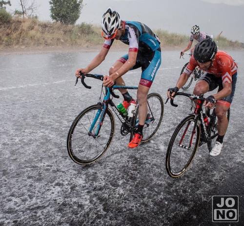 youcantbuyland:  #Repost @photogjono ・・・ Yeah, it rained pretty hard for a little bit today @thetour