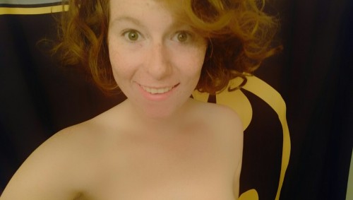 freckledandmarried:  My hair was so nice this morning. Thought I would share it with you. My curls were on point!