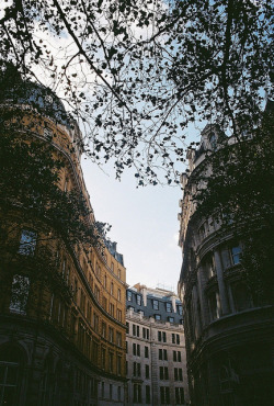 brutalgeneration:  London by Nathan O’Nions on Flickr. 