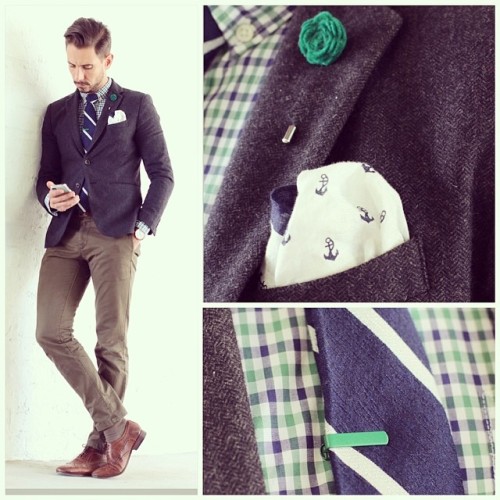 whatmyboyfriendwore: Blue and green Blazer and pants by @gap_southafrica (@gap) Shirt from @Uniqlo 