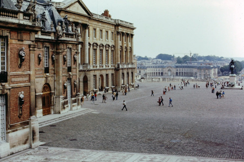 earl-and-bernita:Versailles, France, 1975. 