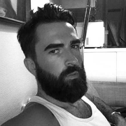 abeautifulindiscretion:  Full Beard 