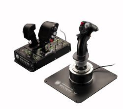 freeonlineflightsimulator:  freeonlineflightsimulator:   Thrustmaster HOTAS Warthog throttle and Stick  supremo of the flight simulator Kit, needs to be as its not cheap !  Check it out , I think its worth the extra money click here  OMG ! Ive